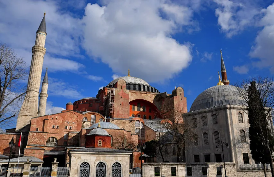 Kisah Hagia Sophia, Masjid Cantik di Istanbul Saksi Bisu Peradaban Dunia