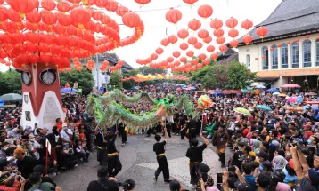 Grebeg Sudiro: The Beauty of Javanese - Chinese Acculturation