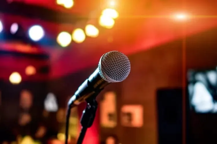 Karawang Regent Prohibit Karaoke Bars from Operating During Ramadan