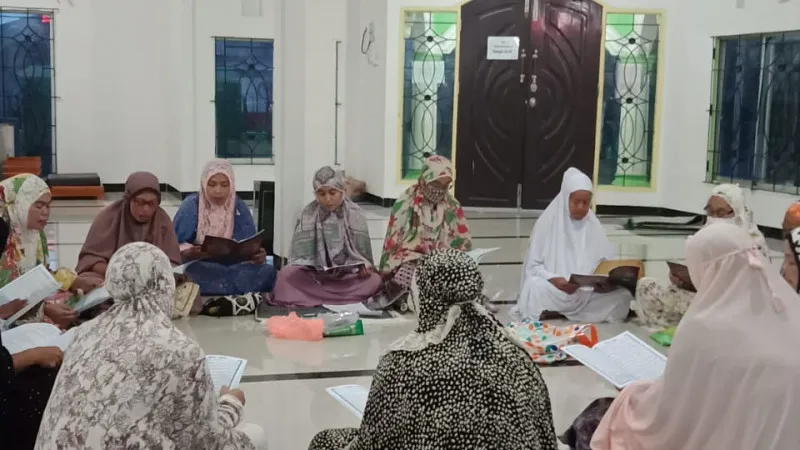 Malam Lailatul Qadar: Pengertian dan Tanda-tanda Alam yang Dipercayai