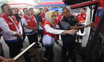 Dirut Pertamina Turun Langsung Pantau Kesiapan Satgas Lebaran Pertamina di Jawa Barat