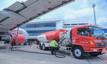 Komitmen Melayani Penerbangan Mudik Lebaran, Pertamina Turunkan Harga Avtur di 37 Bandar Udara