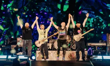 FIFA Taps Coldplay to Curate 2026 World Cup Final's First Halftime Show